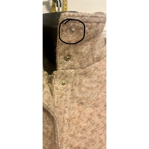Ivanka Trump Womens Boucle Toggle Coat Jacket Sz 8 Wool Blend - Picture 8 of 8
